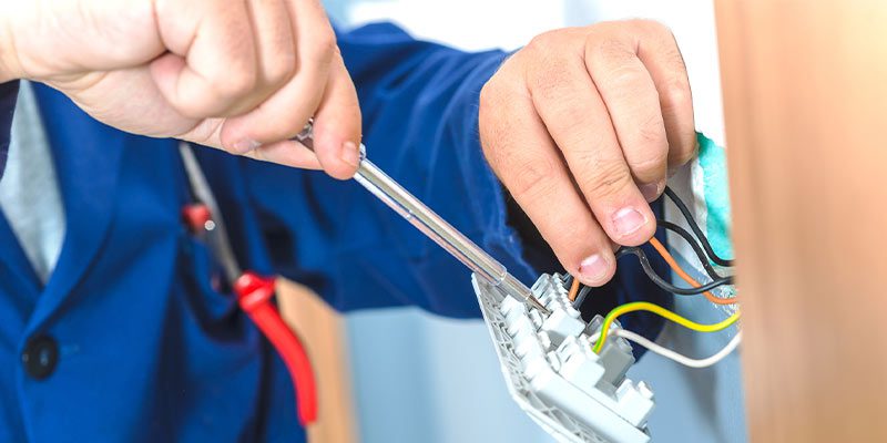 Electrical Maintenance in Lakeland, Florida