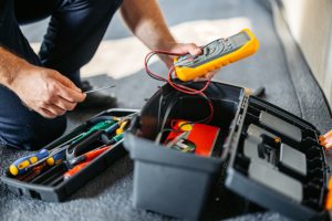 What to Expect When Your Electrician Inspects Your Home