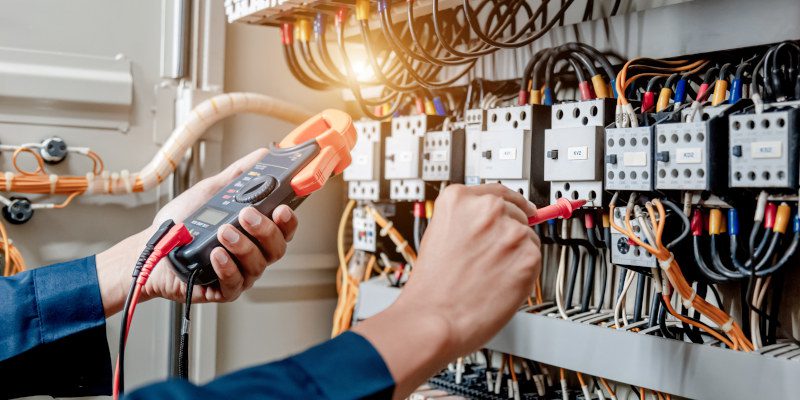Why You Should Leave Electrical Work to an Electrical Contractor